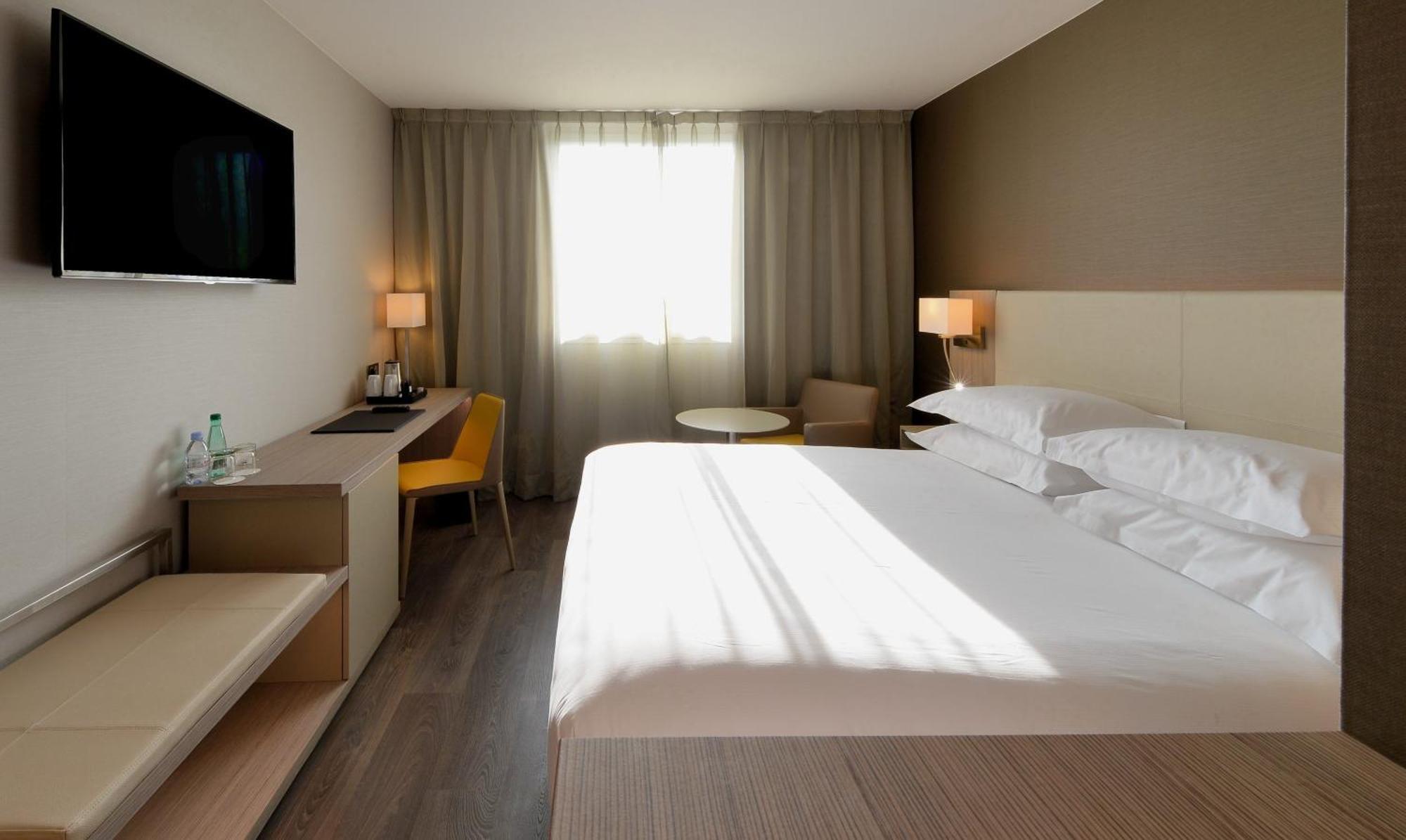 Ac Hotel By Marriott Marseille Prado Velodrome Kültér fotó