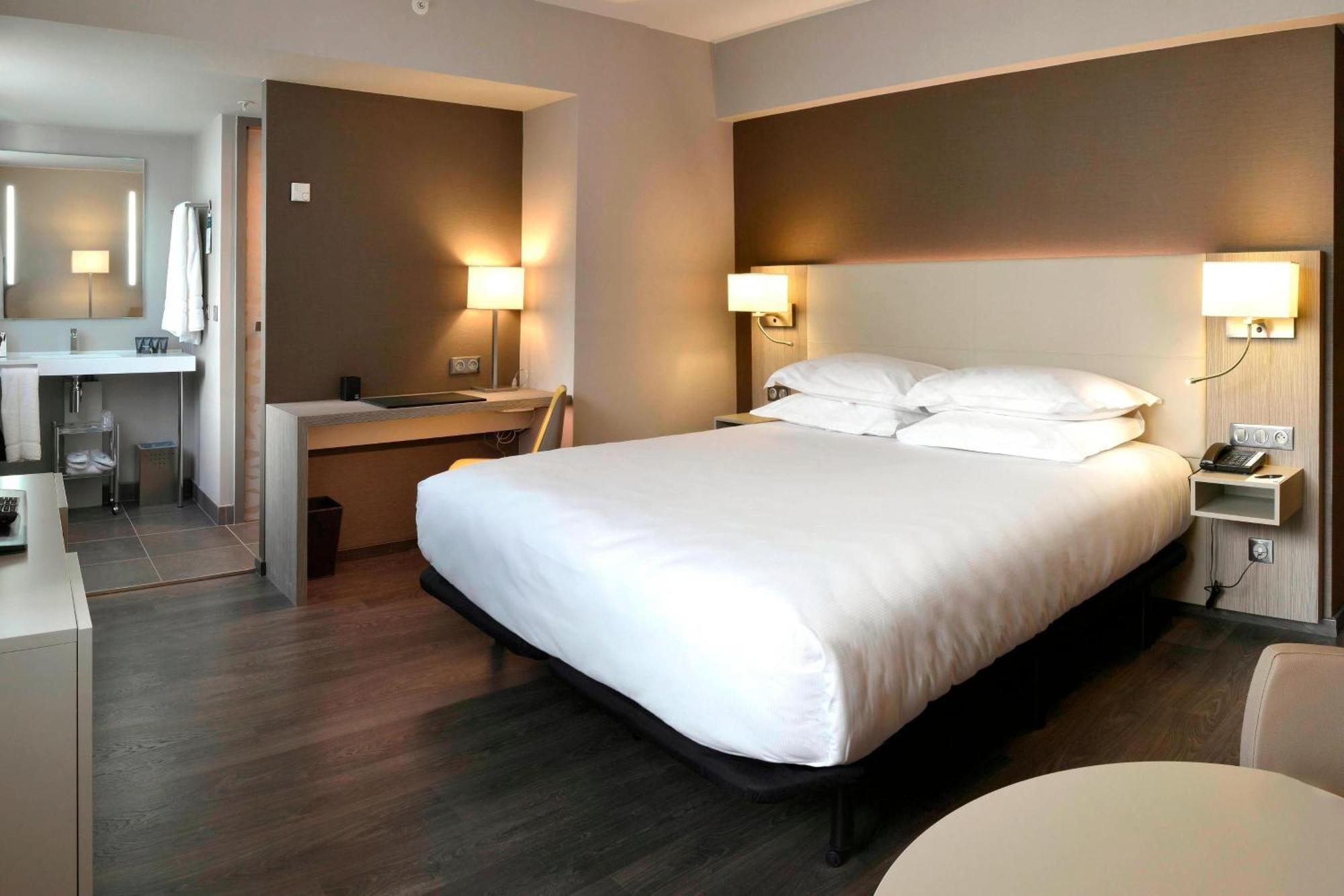 Ac Hotel By Marriott Marseille Prado Velodrome Kültér fotó